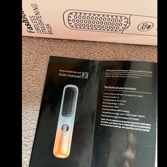 Portable Cordless Hair Straightener Brush for Travel, Built in Battery - Picture 3 of 6